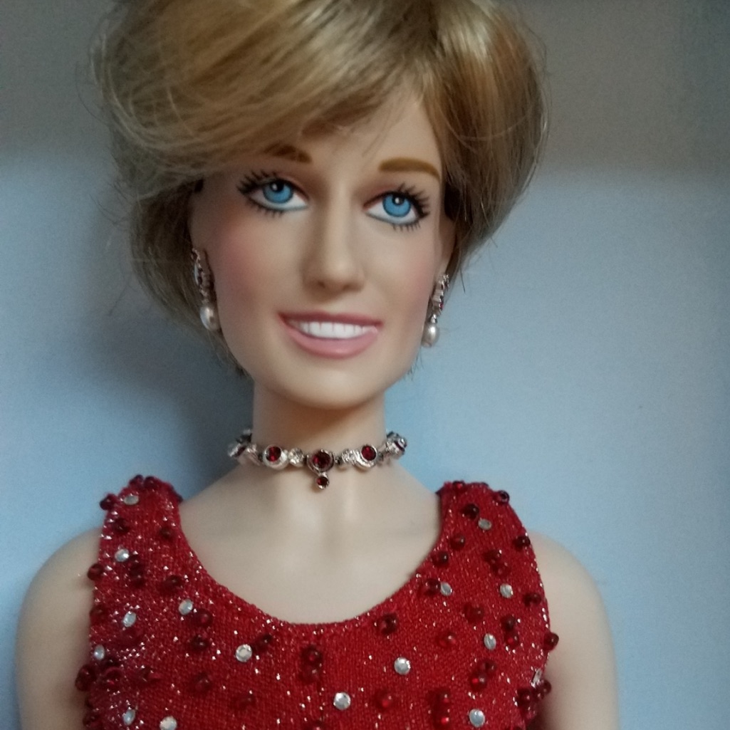 Franklin Mint Rare Princess Diana Christmas Limited Edition Doll In Original Box